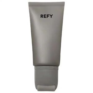 New Refy Glow and Sculpt Face Serum Primer
